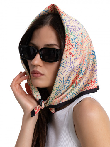 Платок silk 83,5х83,5 Пушкинский музей - Кораллы (японская декоративная бумага конца XIX – начала XX